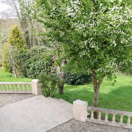Fontaine Blanche River View, Large Patio & Garden In Brittany With Starlink Wifi * Treffrin