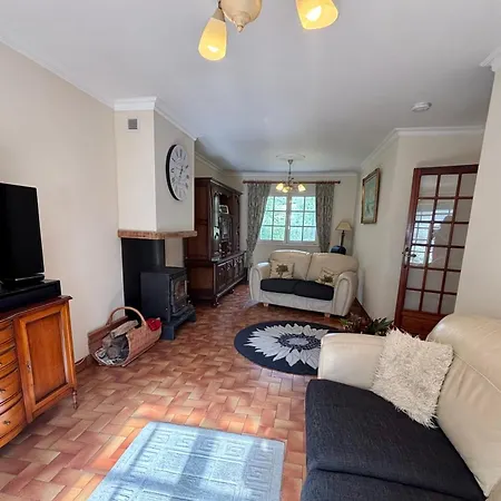 Fontaine Blanche River View, Large Patio & Garden In Brittany With Starlink Wifi *